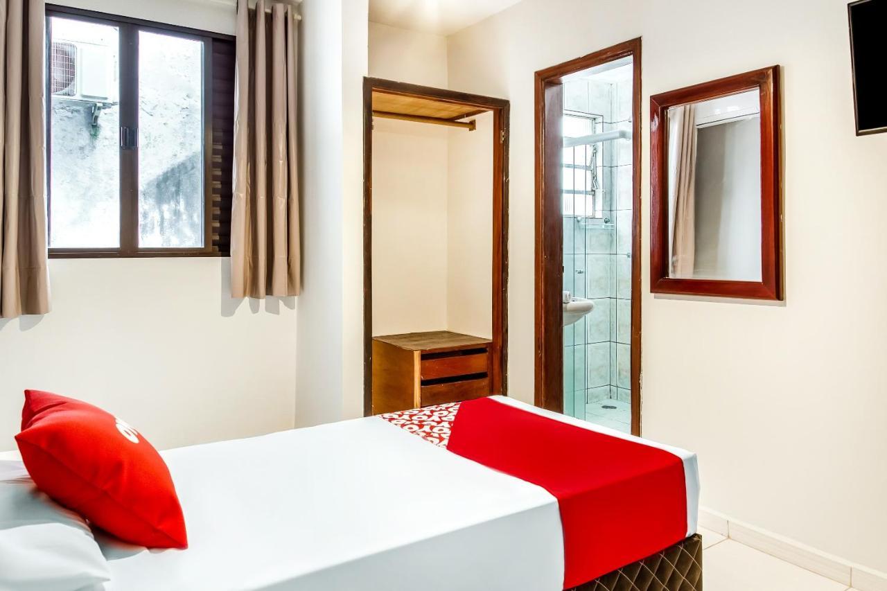 Oyo Hotel Lisboa, Сан-Жозе-дус-Кампус Экстерьер фото