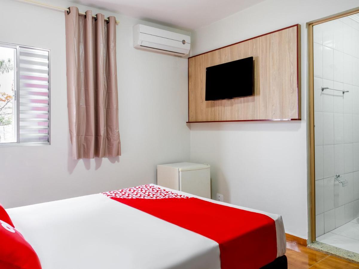 Oyo Hotel Lisboa, Сан-Жозе-дус-Кампус Экстерьер фото